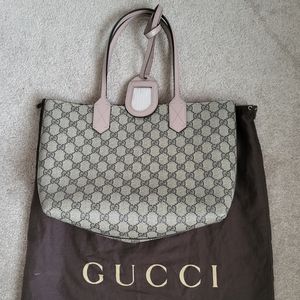 Gucci Supreme Reversible GG Tote Monogram Print Leather Small